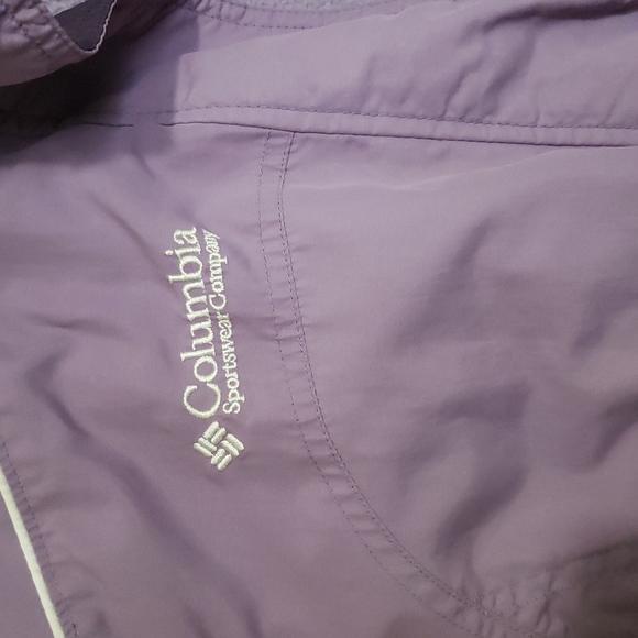 Womens Columbia Sportswear Jacket - Picture 14 of 15